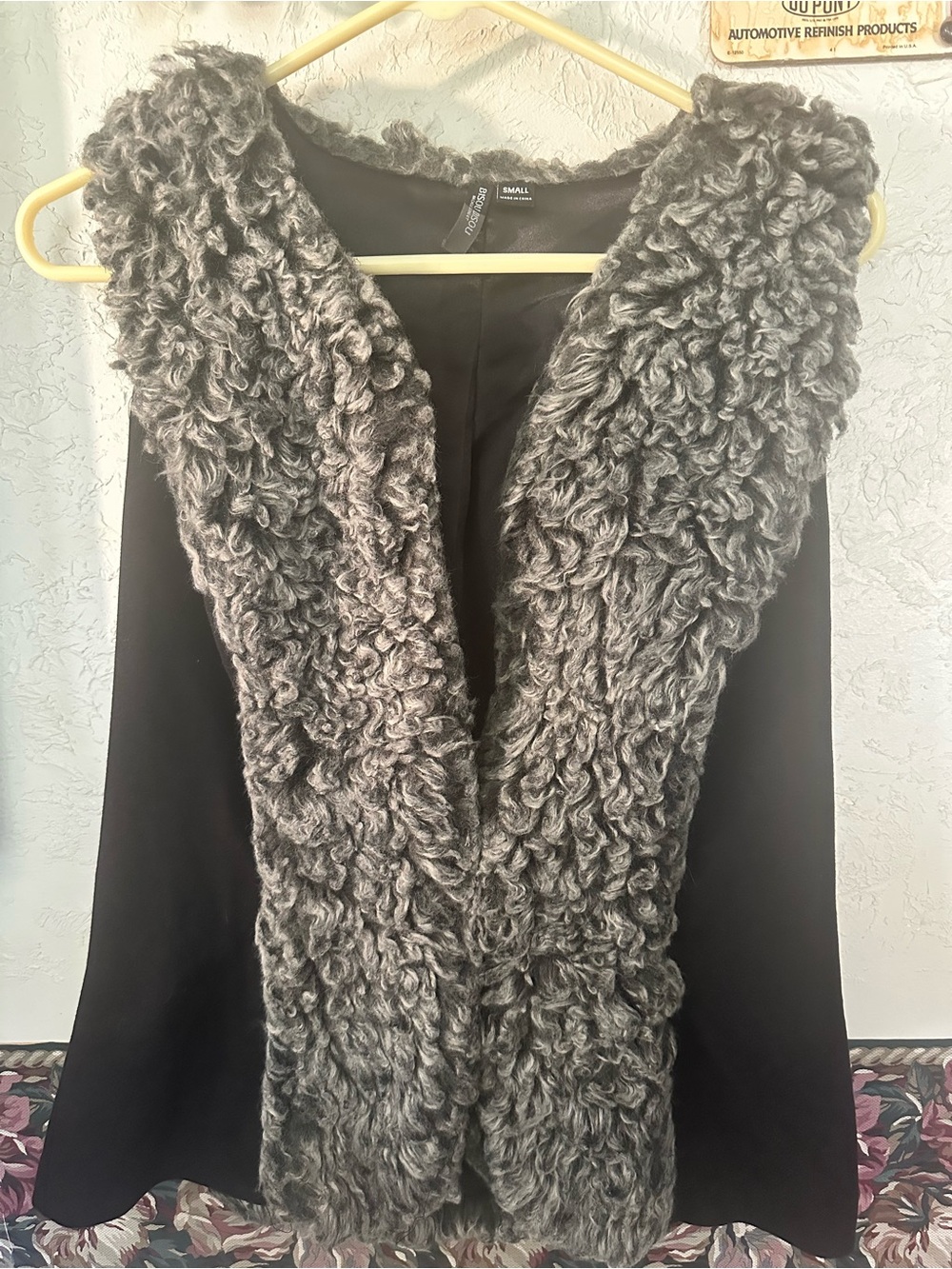 Bisou Bisou Black Vest with Gray Faux-Shearling Collar